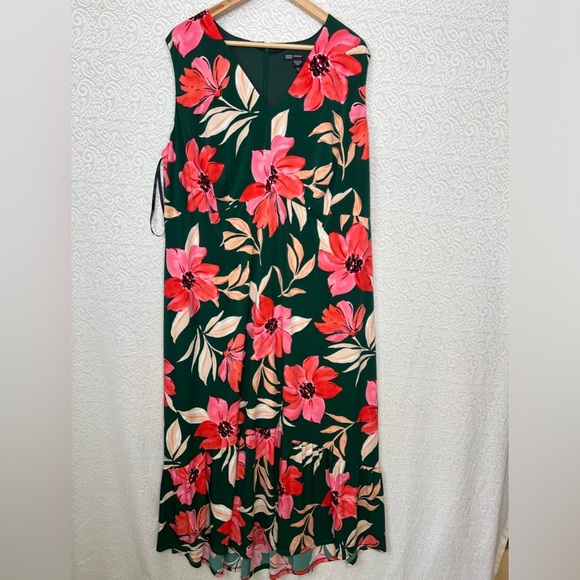 Maggy London Woman Plus Size 20W Green Pink Floral Sleeveless Maxi Dress - Picture 2 of 12